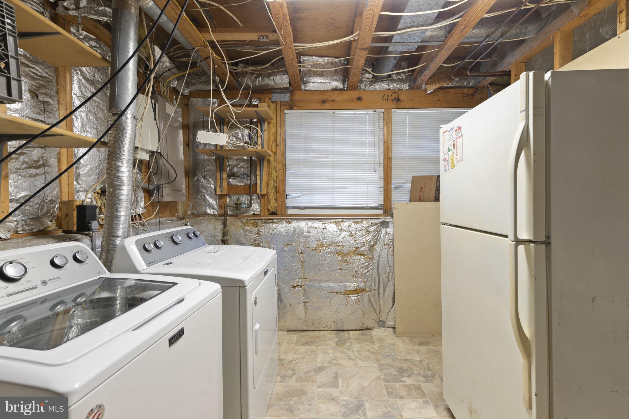 WEST SHORE - Residential