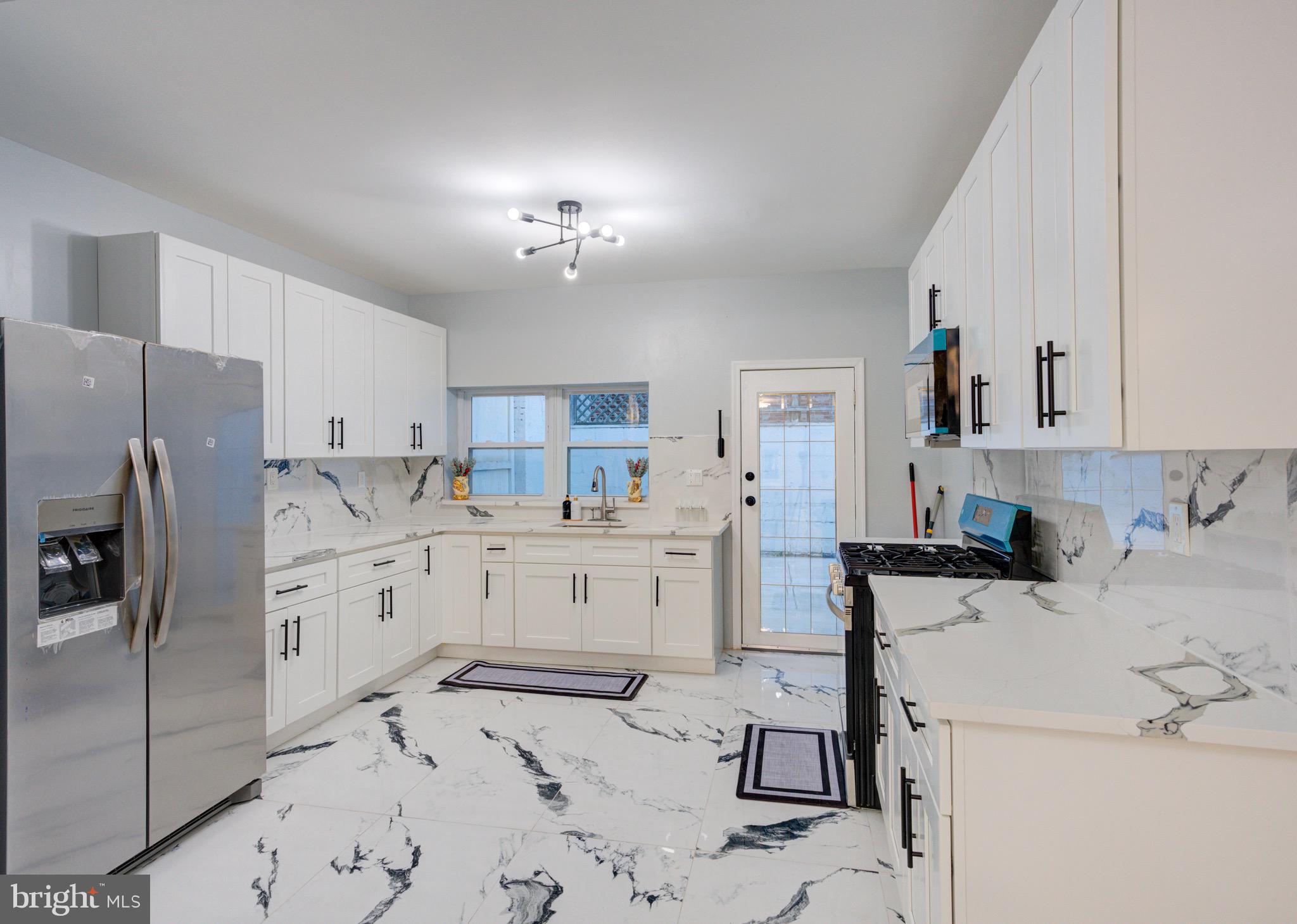 FISHTOWN - Residential