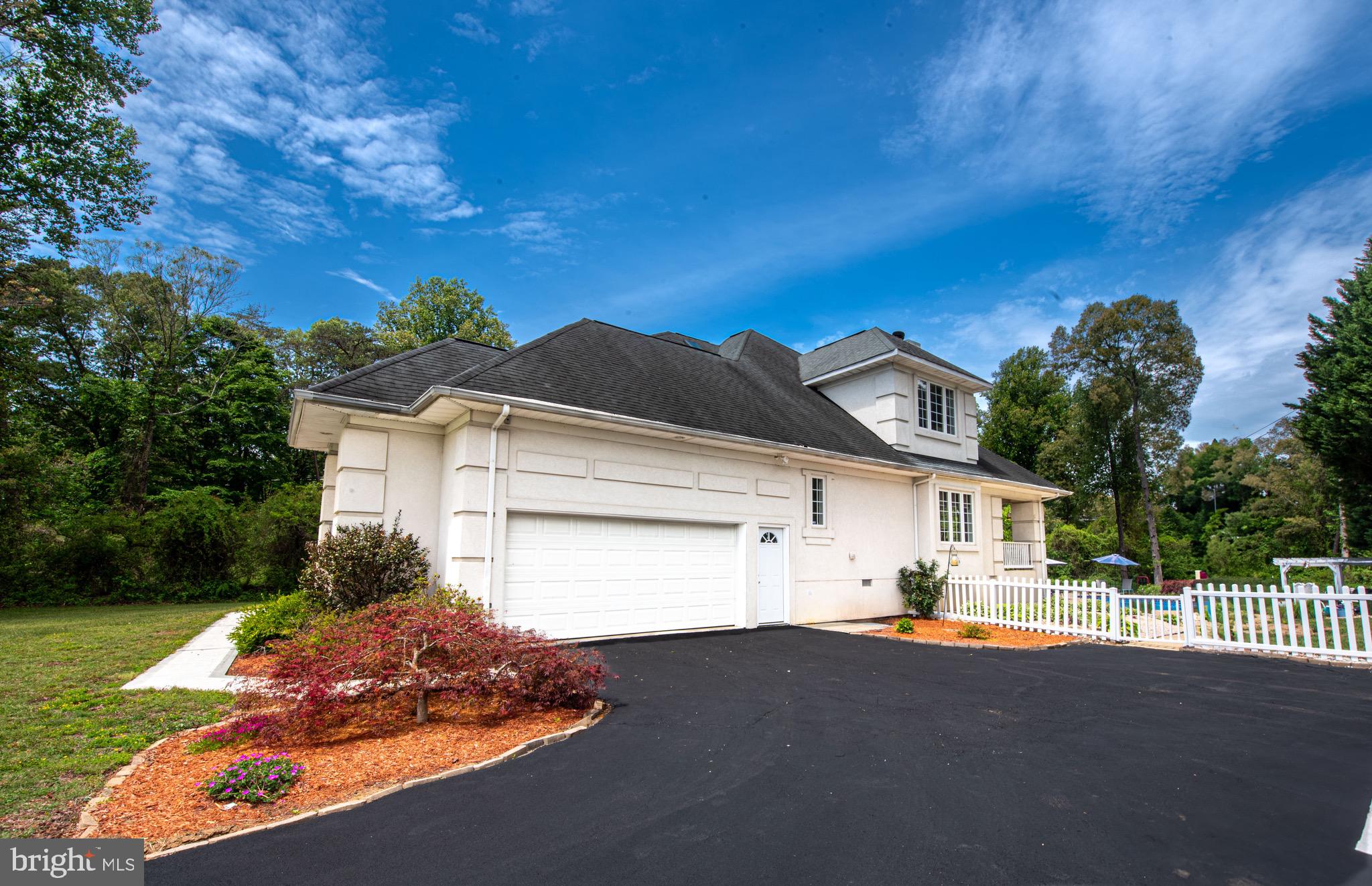 HARWOOD - Residential