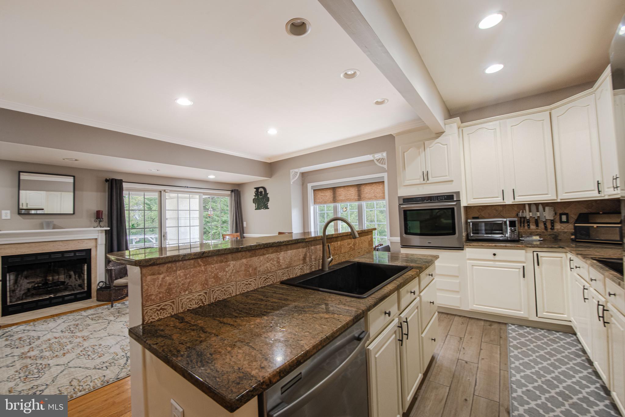 HARWOOD - Residential