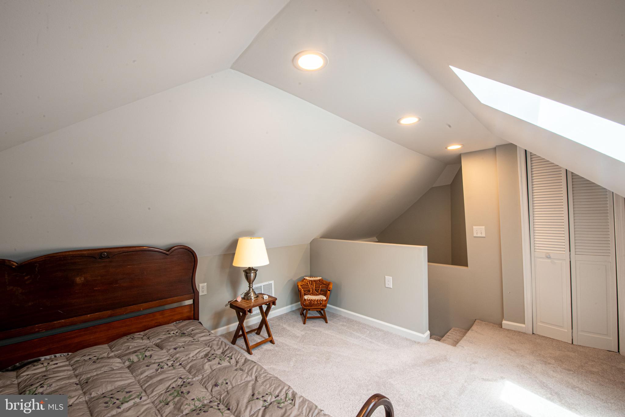 HARWOOD - Residential