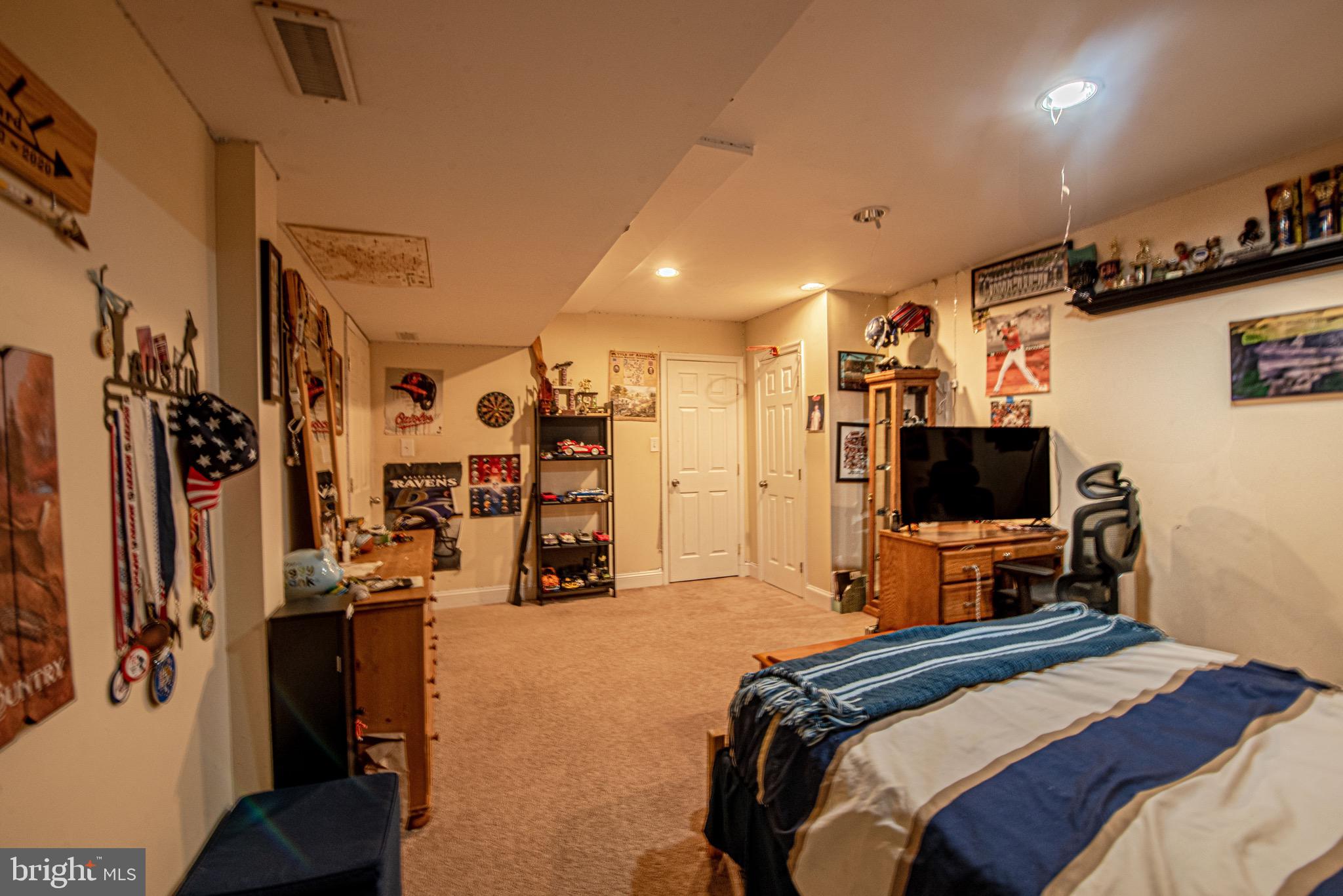 HARWOOD - Residential