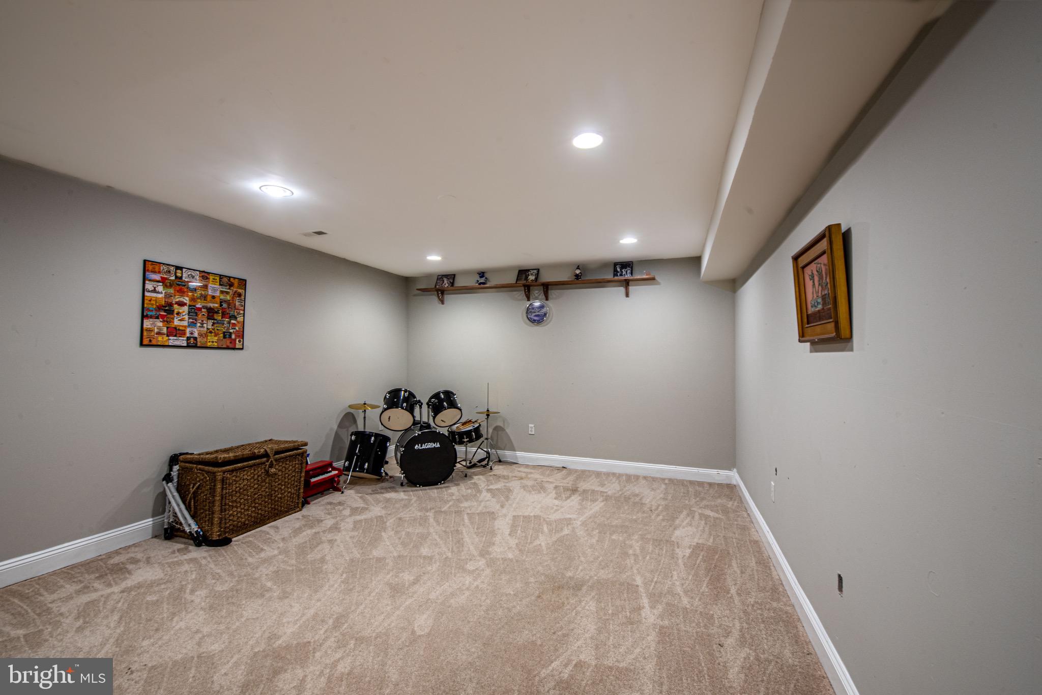 HARWOOD - Residential