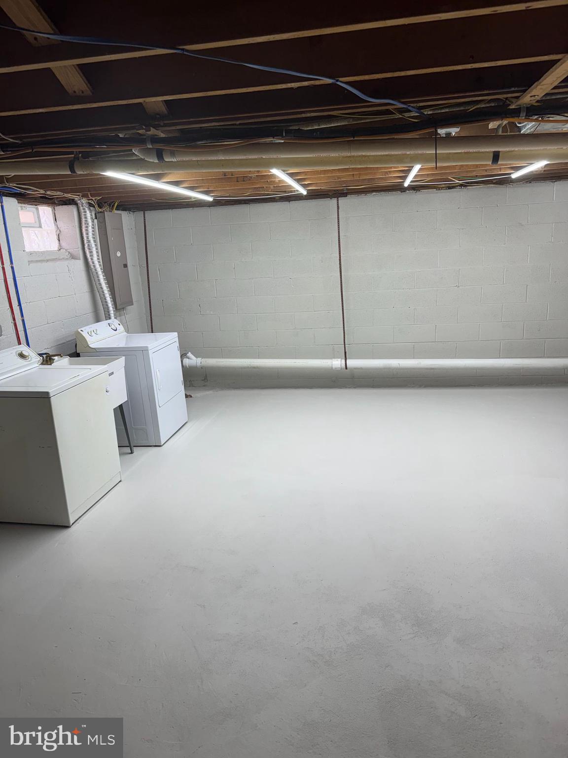 LESTER - Residential