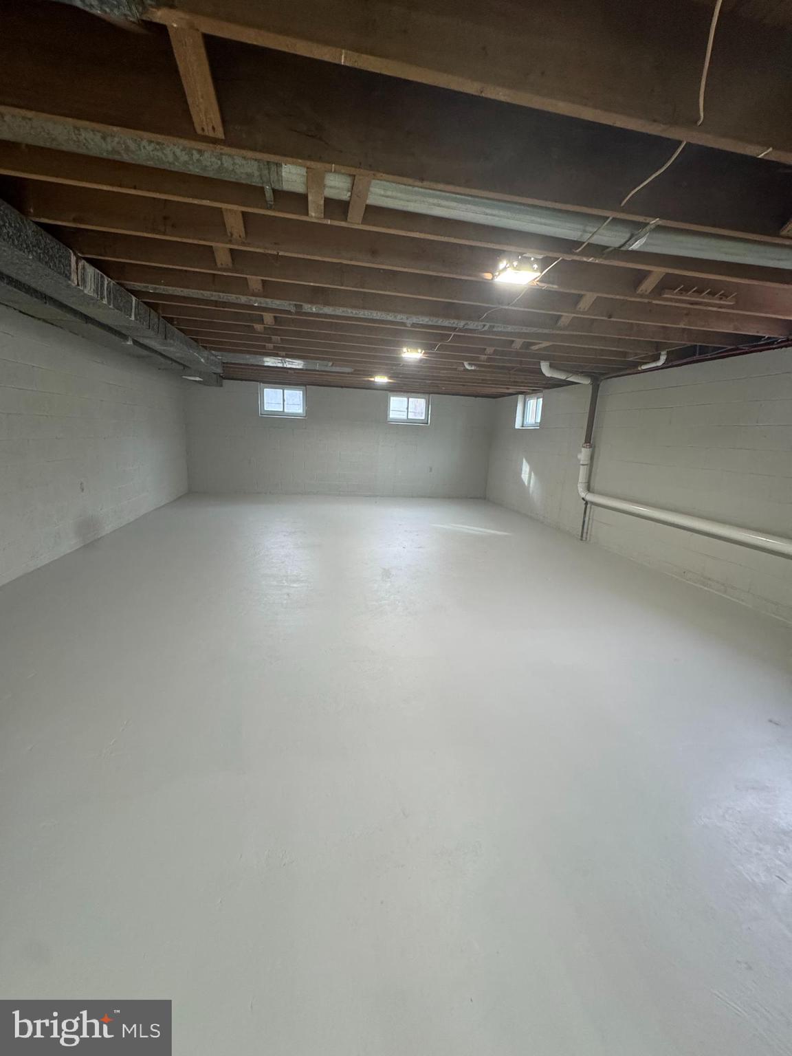 LESTER - Residential