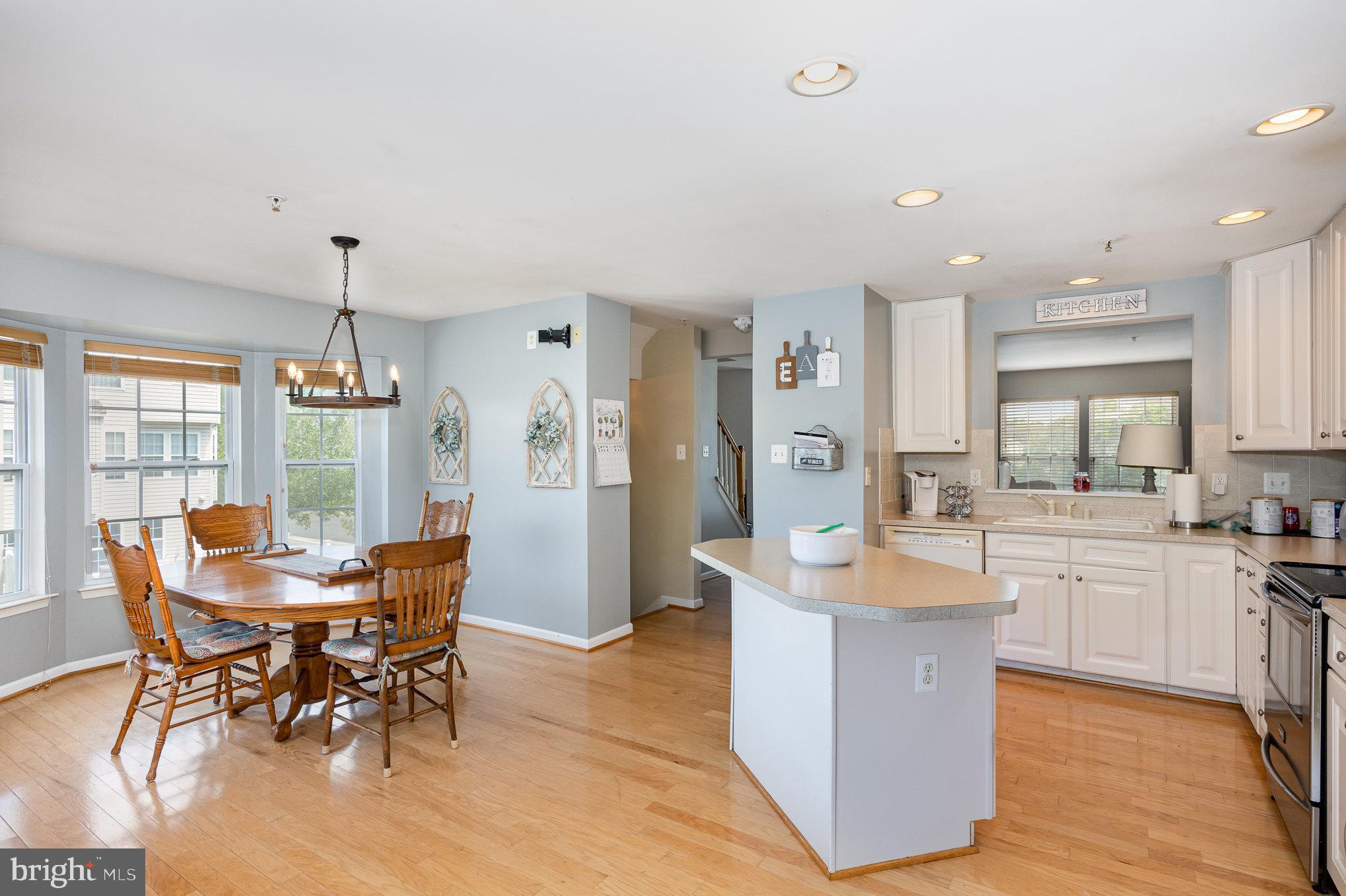 EAGLES LANDING AT WATERS EDGE - Residential