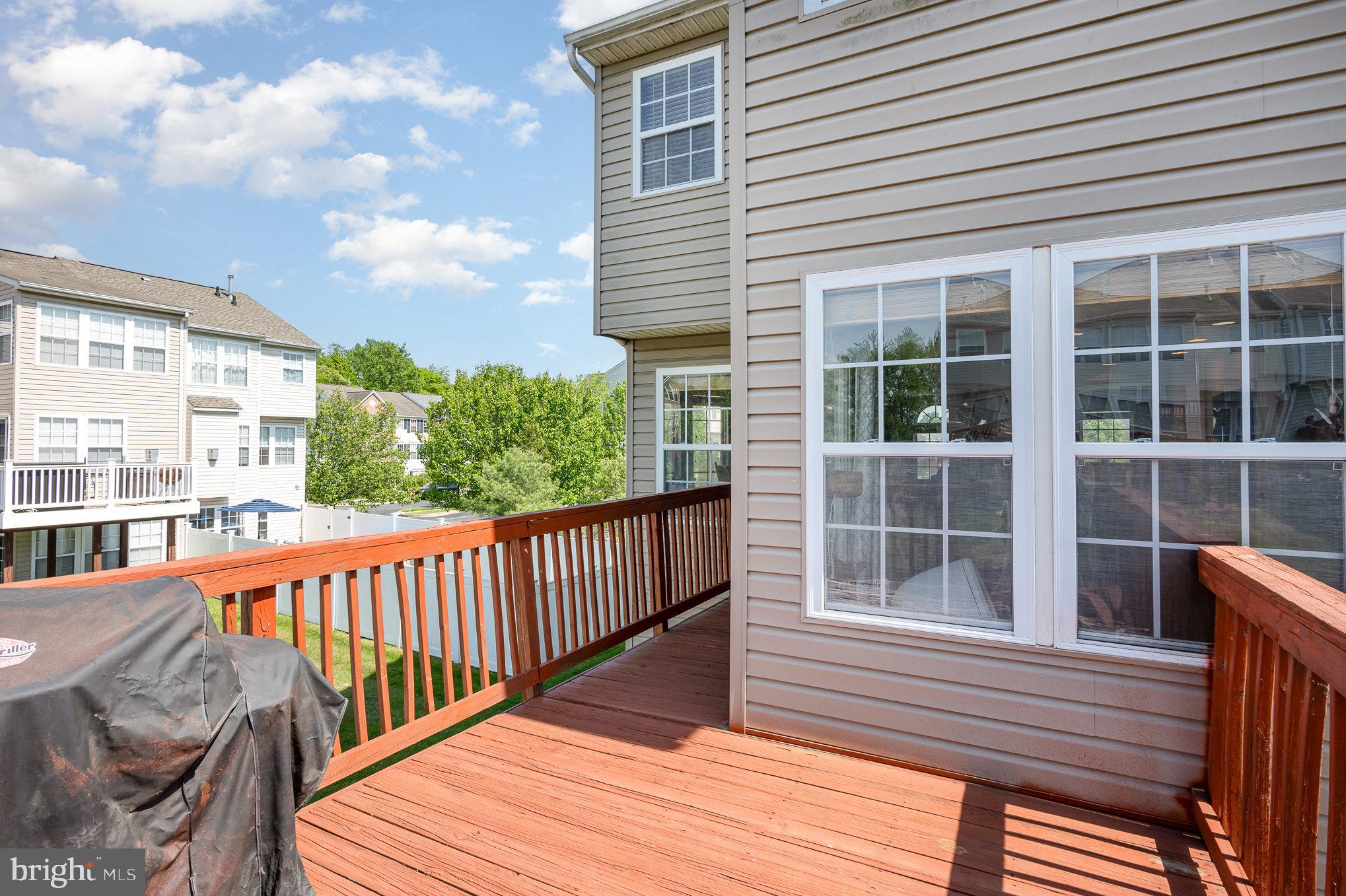 EAGLES LANDING AT WATERS EDGE - Residential