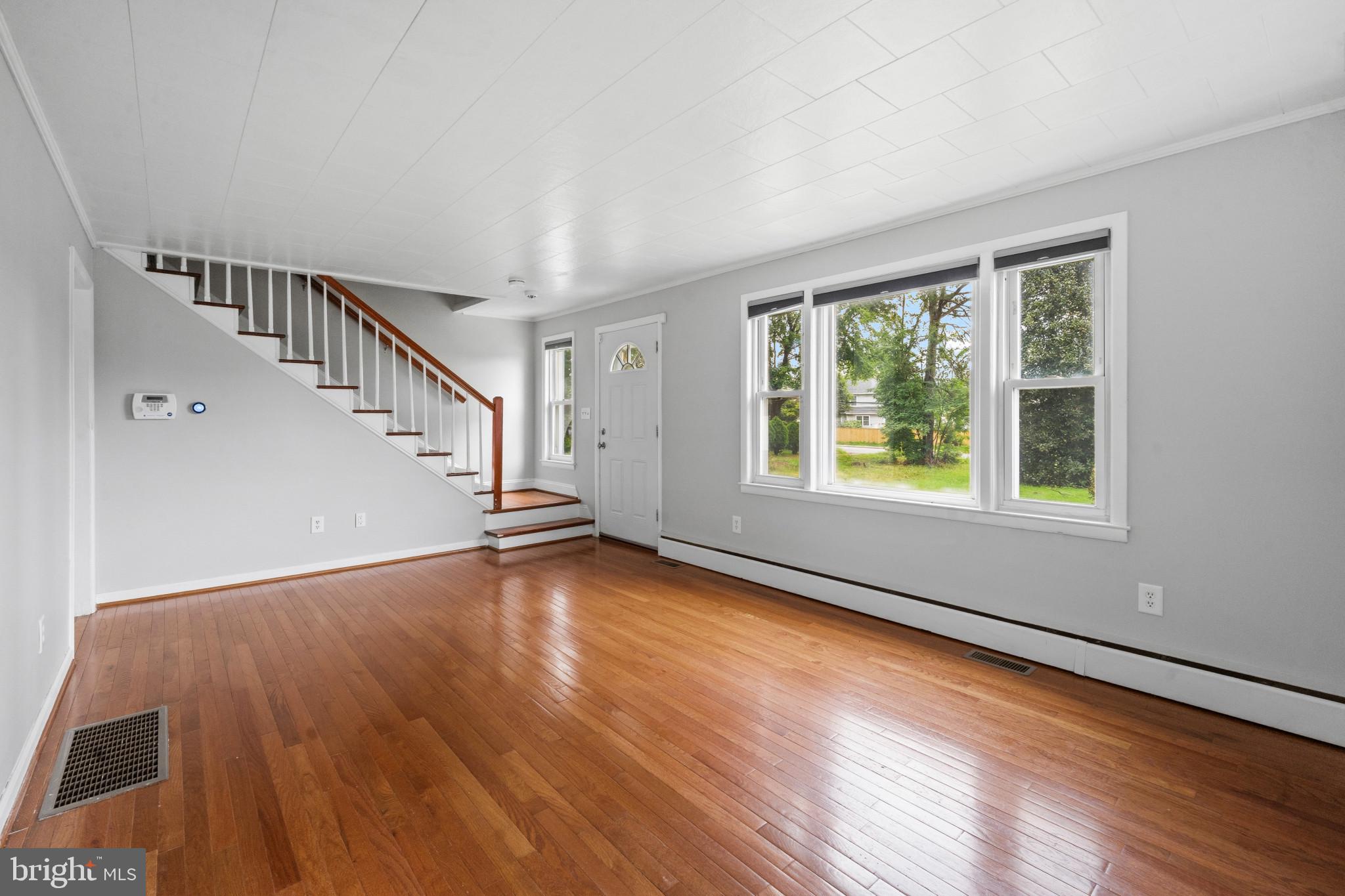1608 SEVERN ROAD