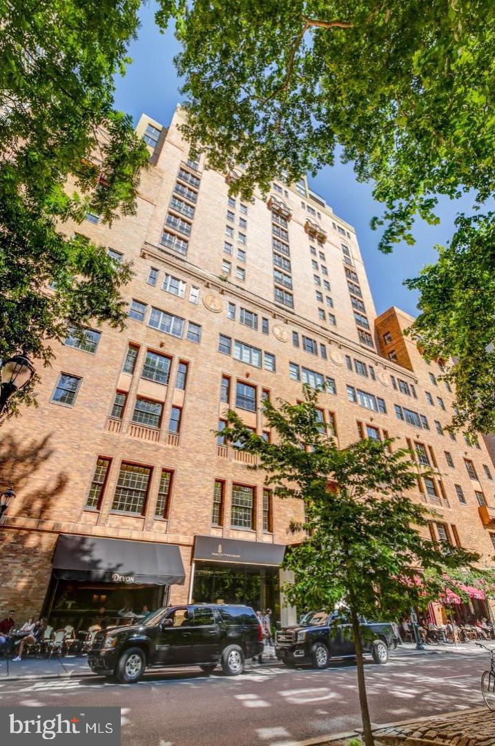 RITTENHOUSE SQUARE - Residential Lease