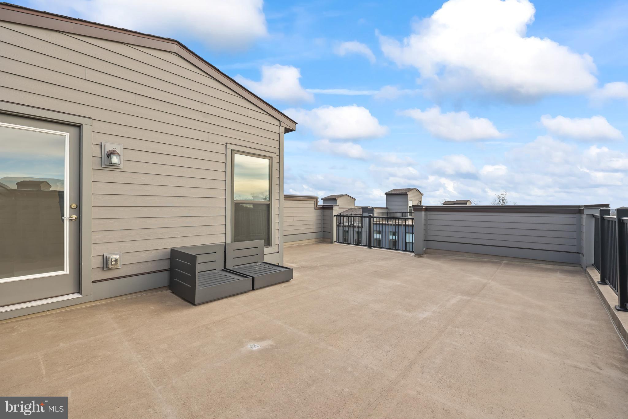 ASHBROOK - Residential