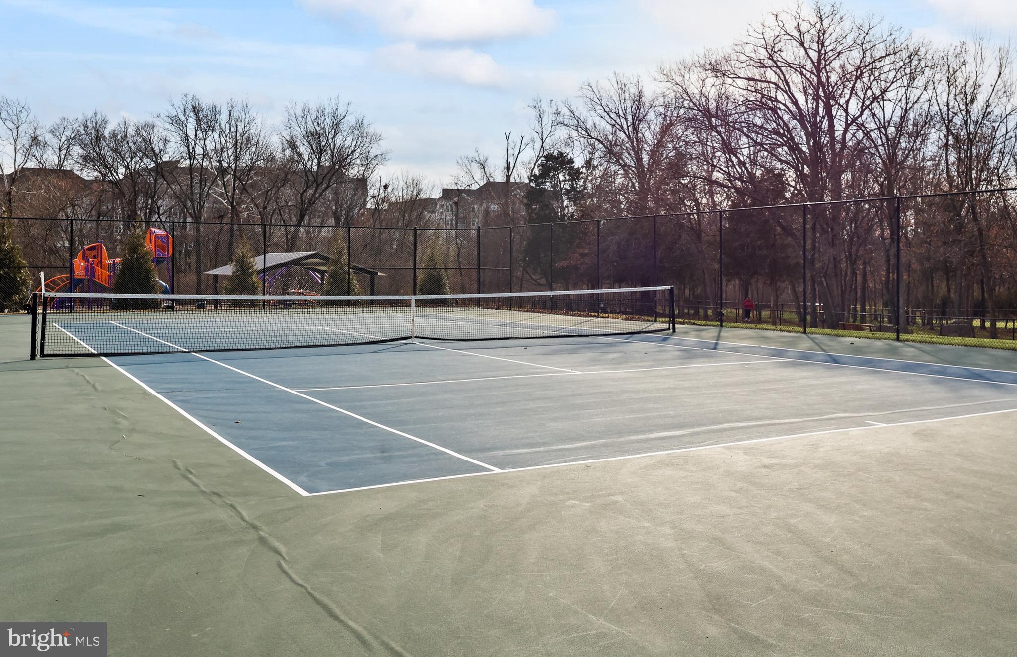 ASHBROOK - Residential