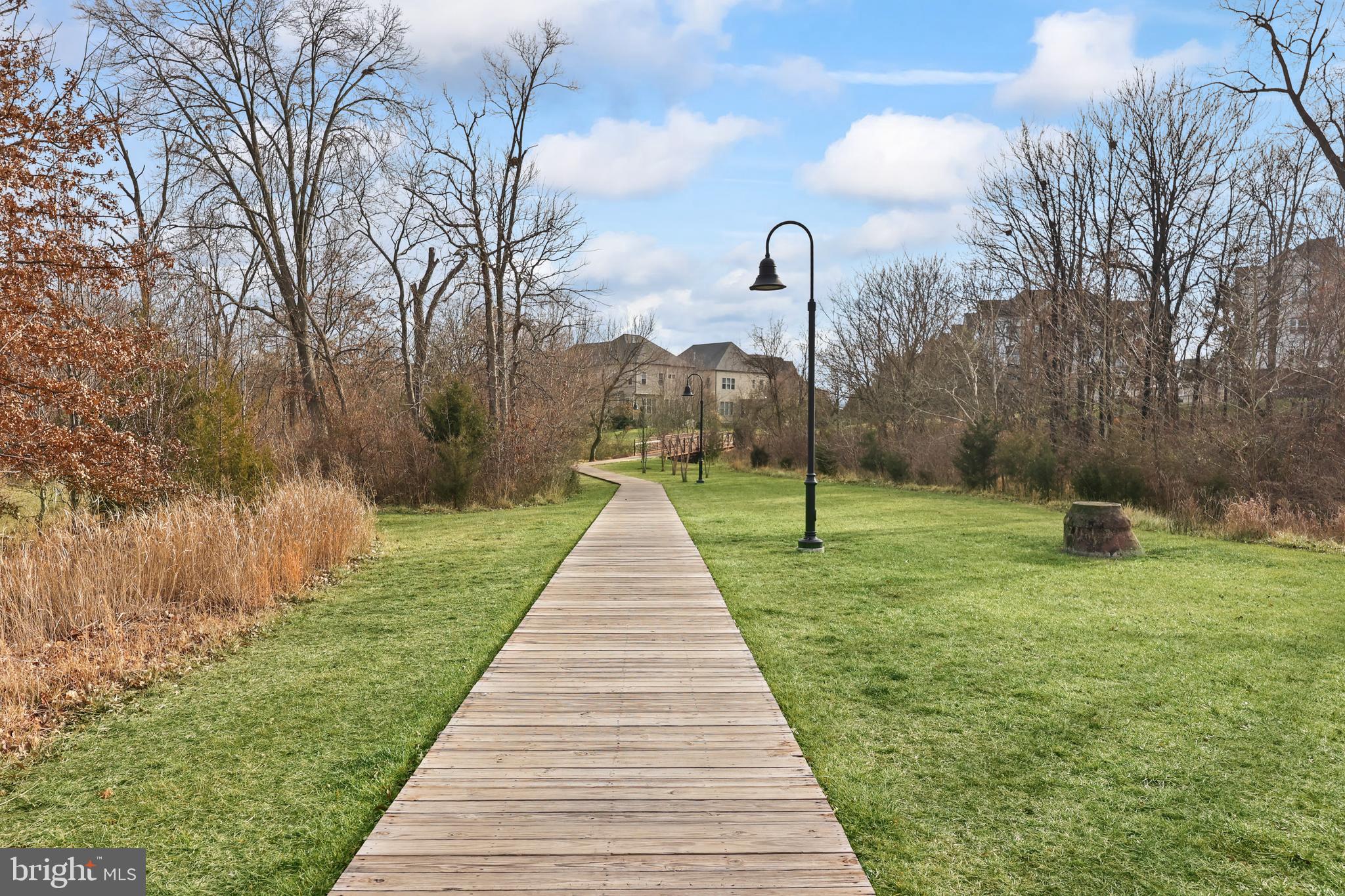 ASHBROOK - Residential