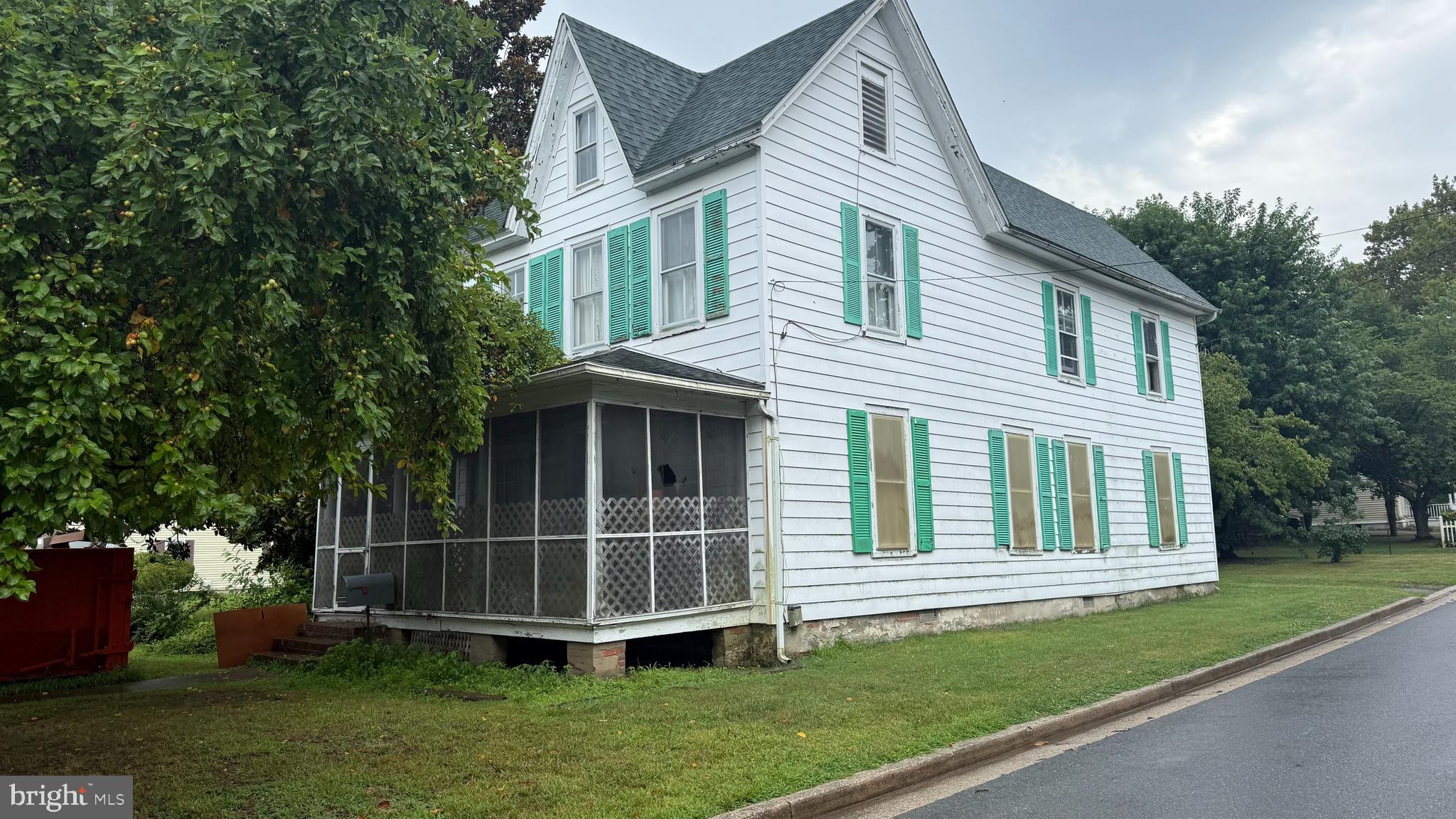 300 S CHURCH STREET