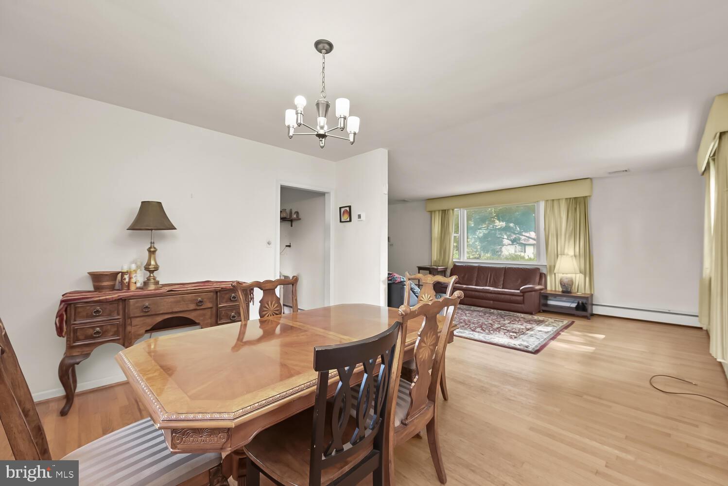 WINDSOR MILL - Residential