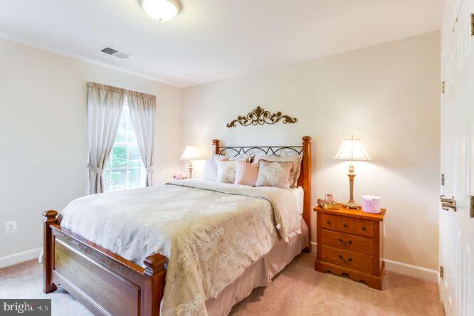 HIGHLAND FARM - Residential