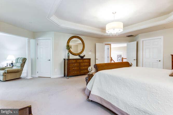 HIGHLAND FARM - Residential