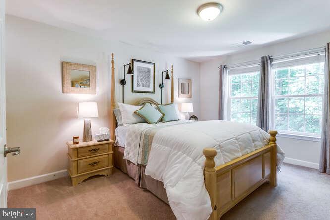 HIGHLAND FARM - Residential