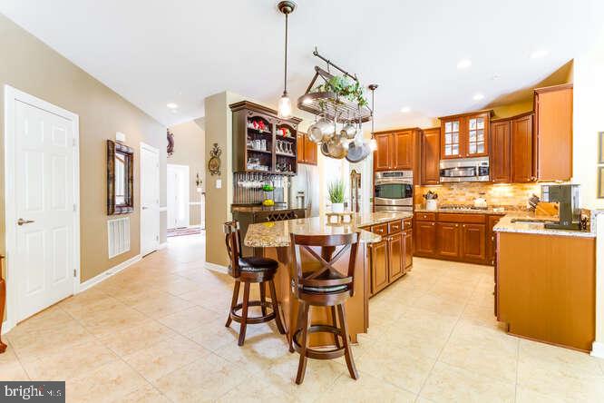 HIGHLAND FARM - Residential