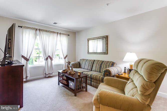 HIGHLAND FARM - Residential