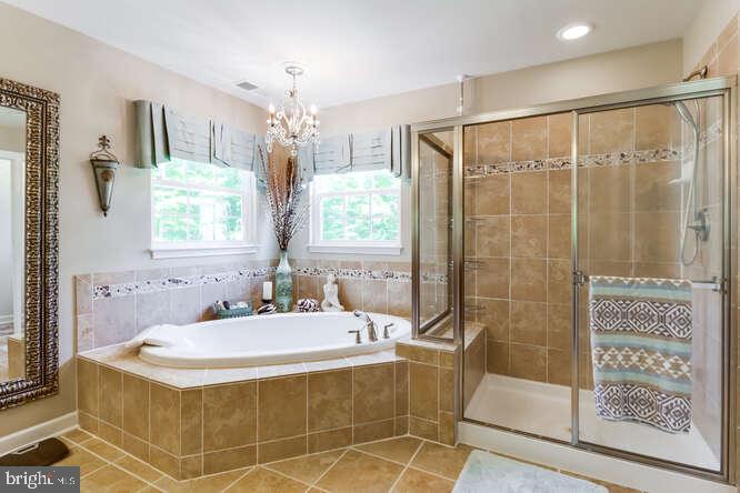 HIGHLAND FARM - Residential