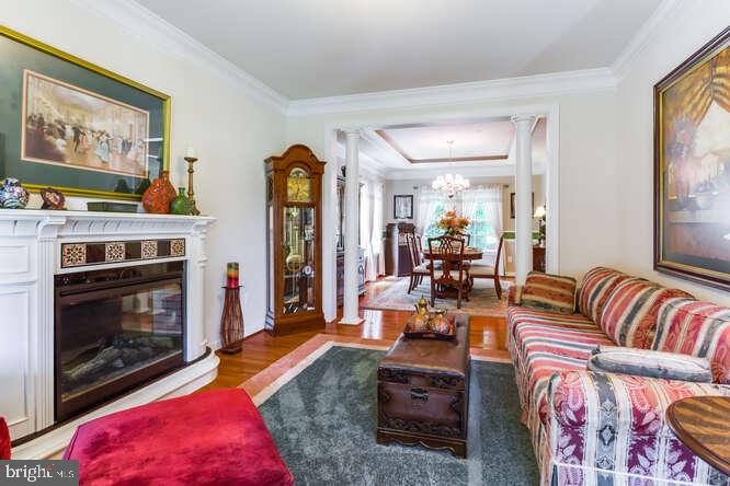 HIGHLAND FARM - Residential