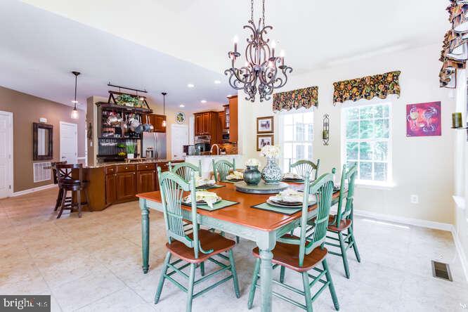 HIGHLAND FARM - Residential