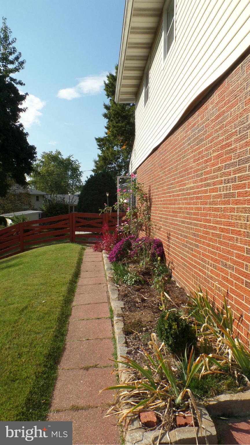 HIGH POINT - Residential