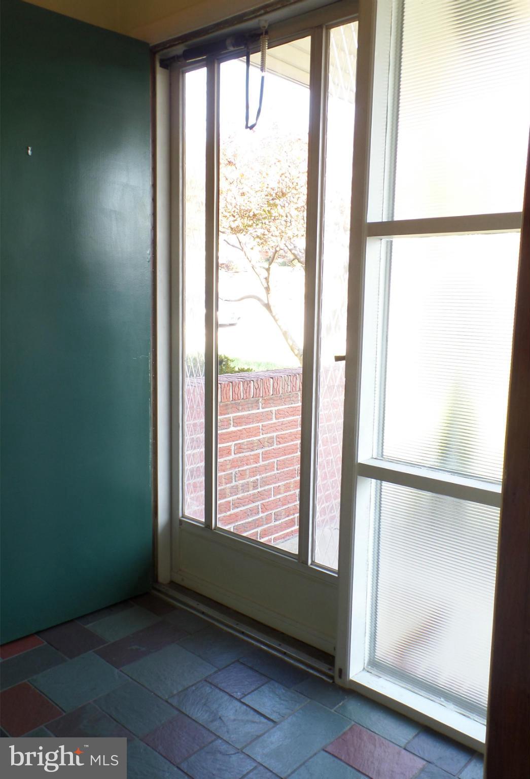 HIGH POINT - Residential