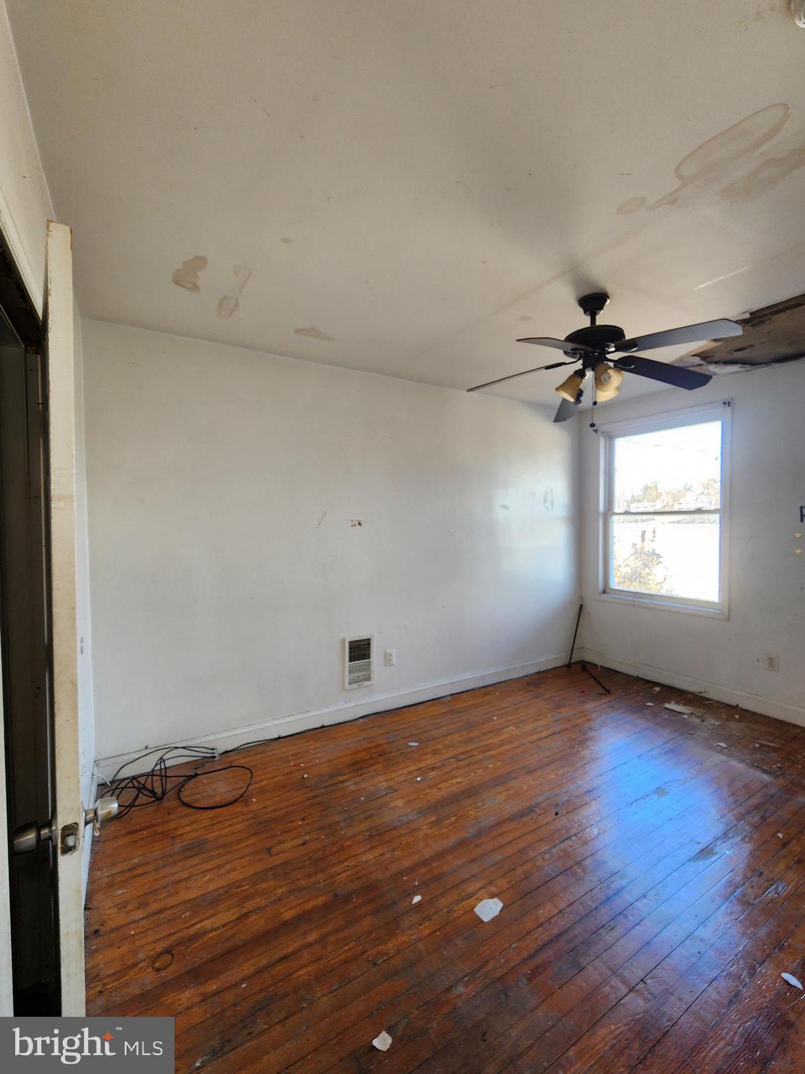 BELAIR-EDISON - Residential