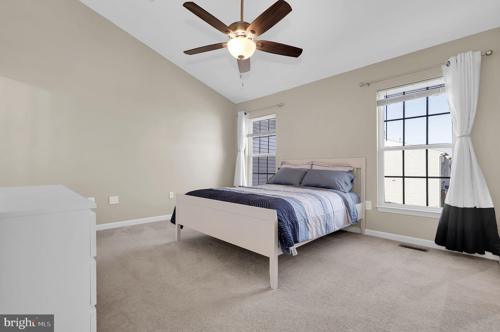 NORTH CROSSING - Residential