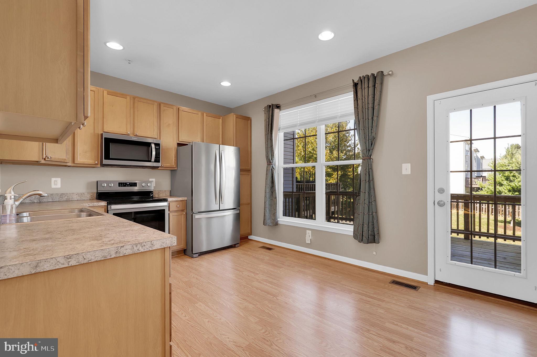 NORTH CROSSING - Residential