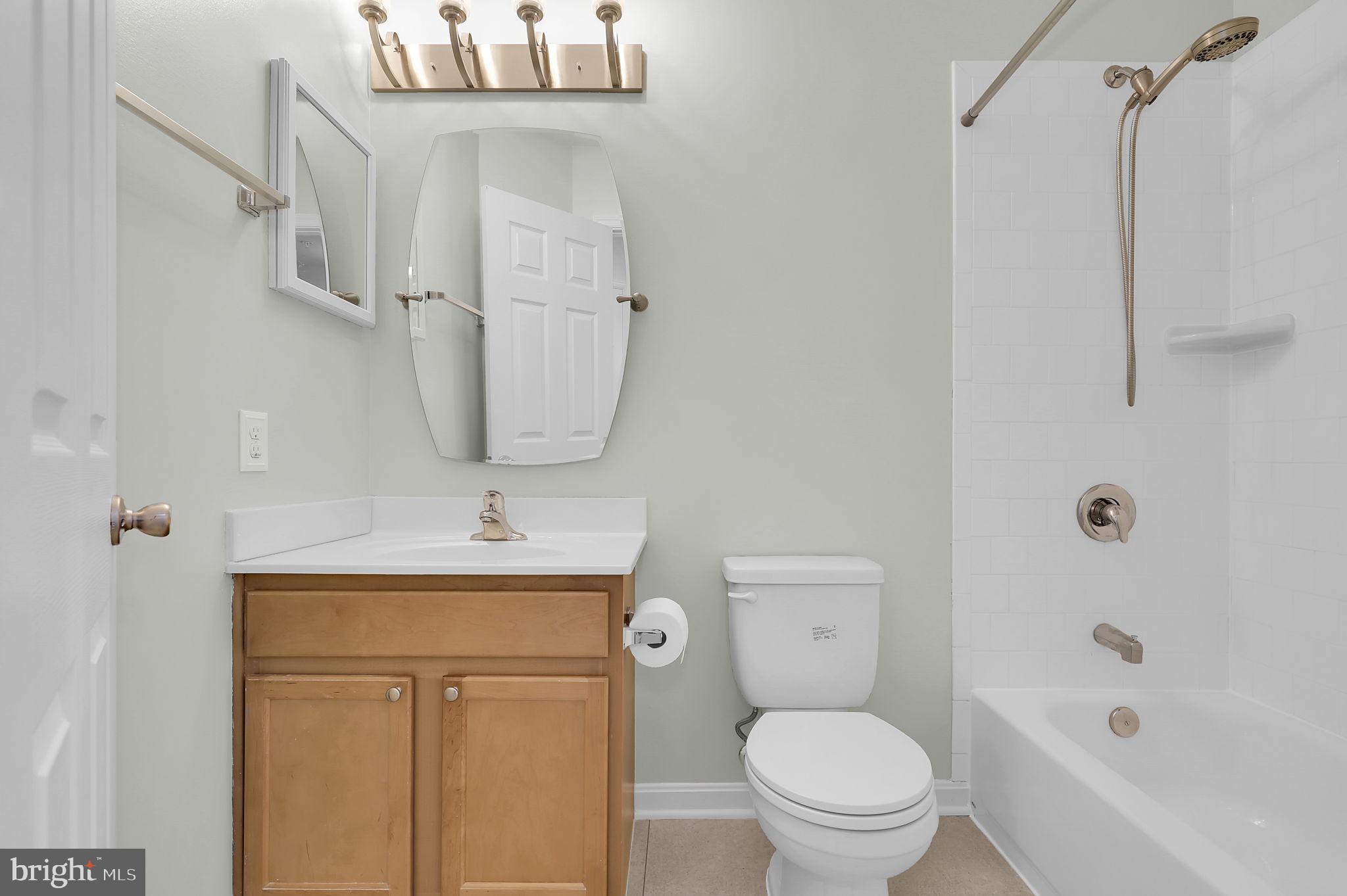 NORTH CROSSING - Residential