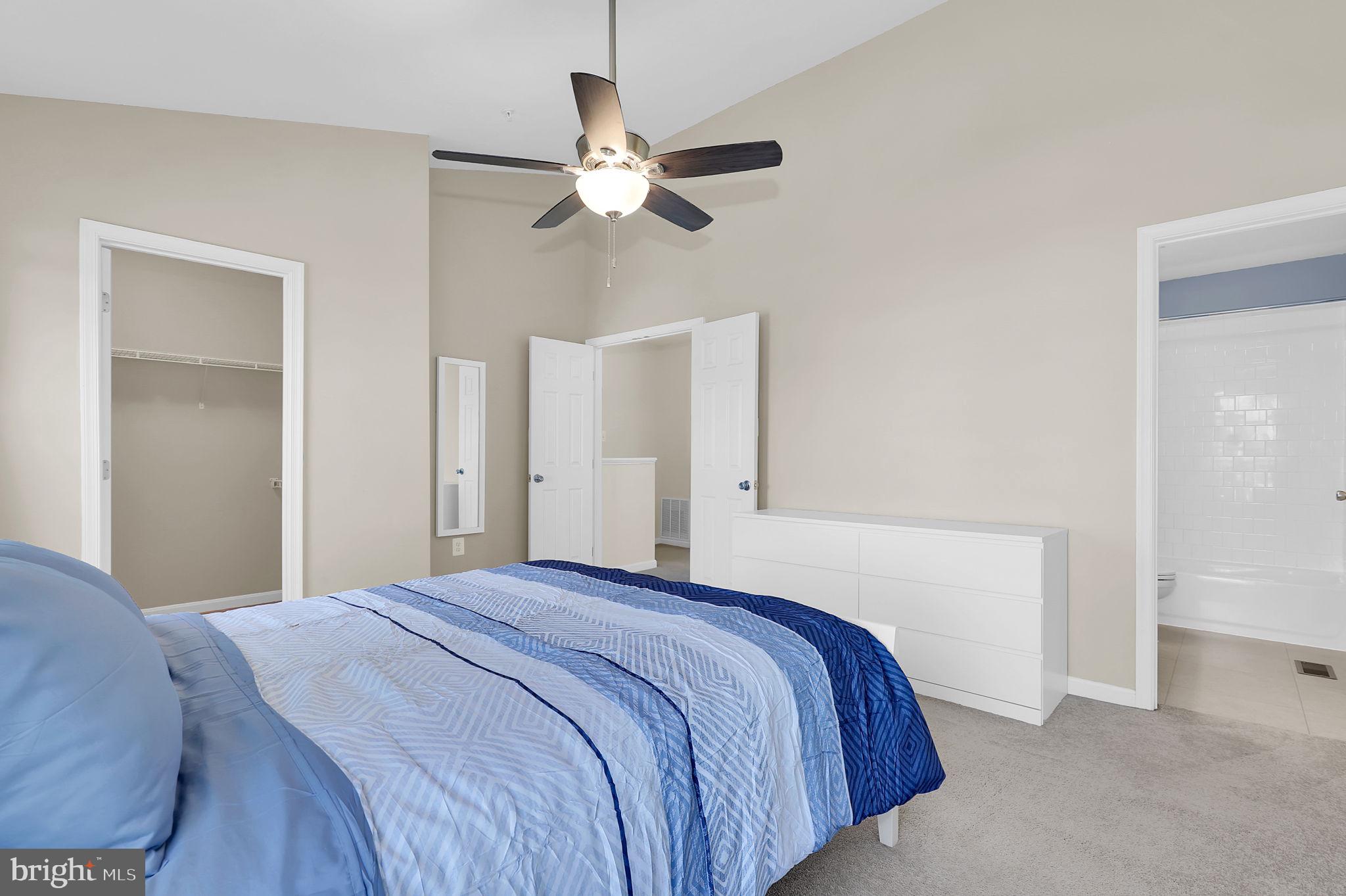 NORTH CROSSING - Residential