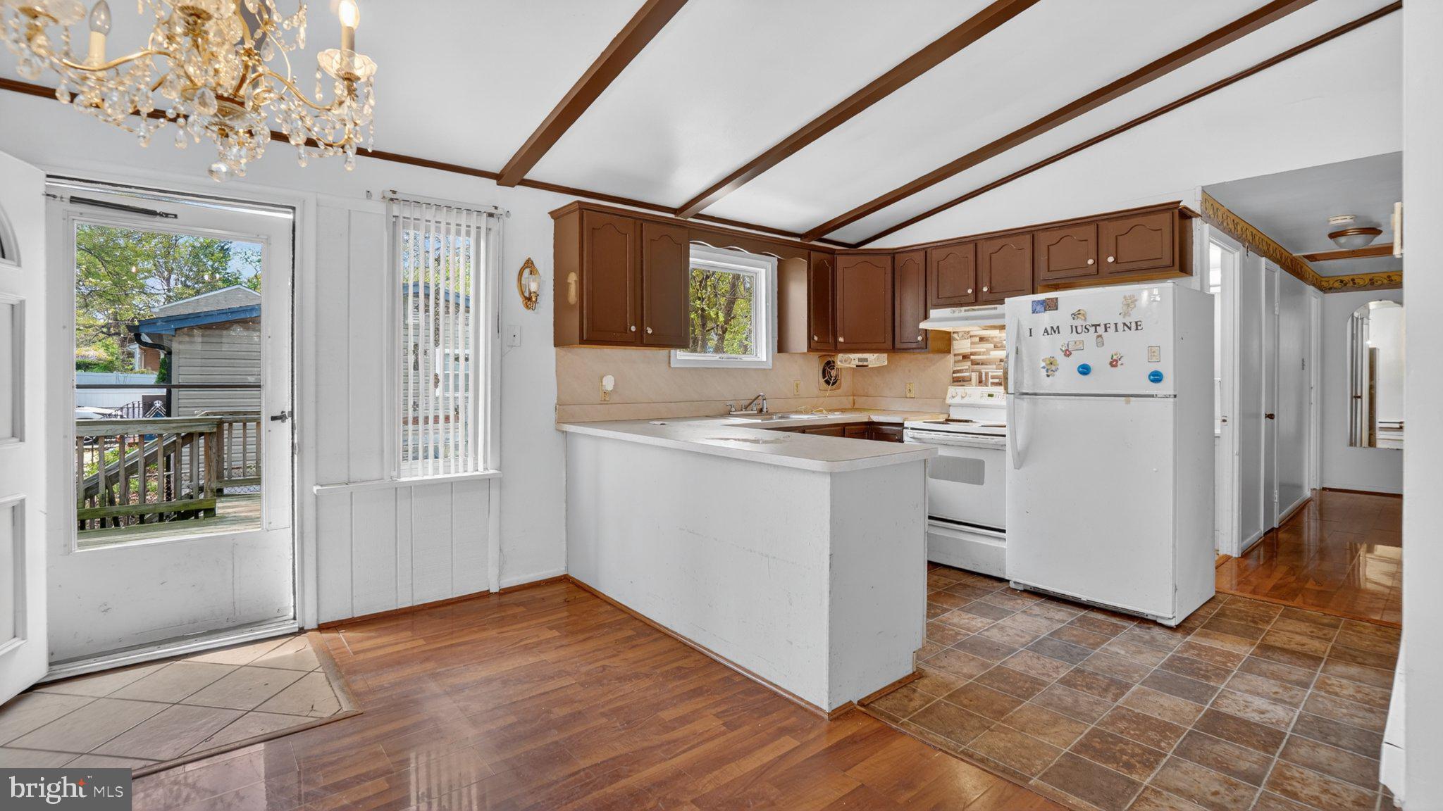 TRUXTON HEIGHTS - Residential