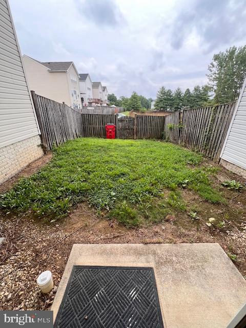 COUNTY GREEN - Residential Lease