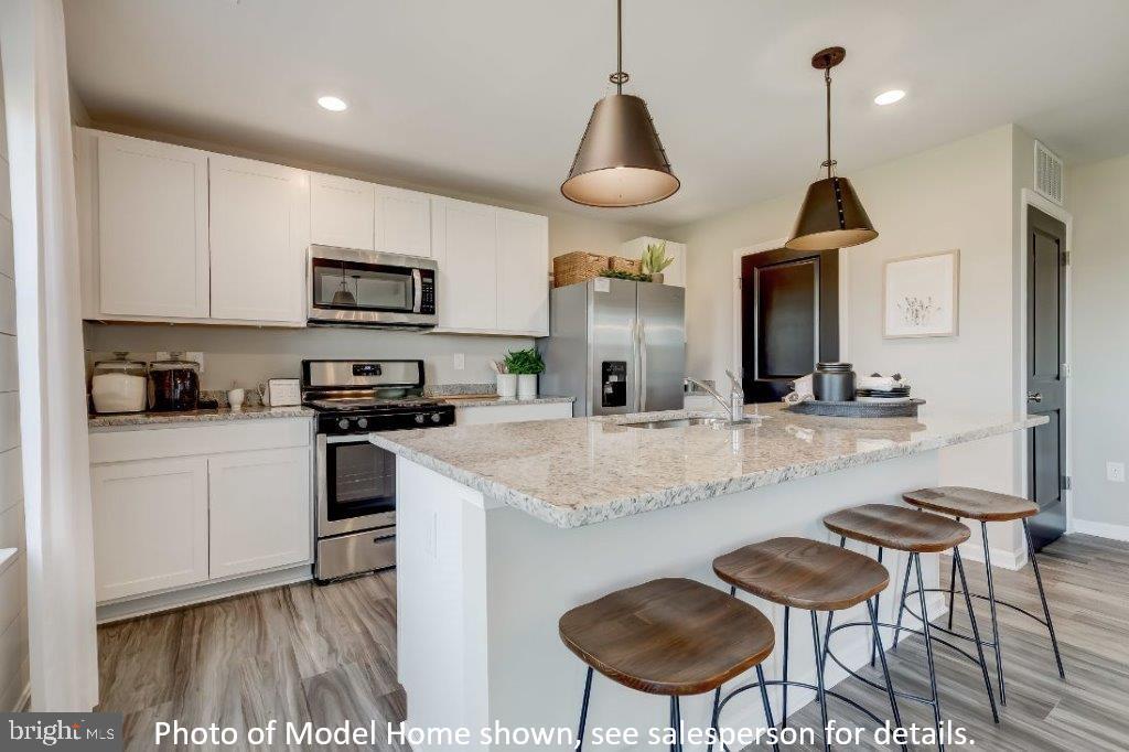 RED HILL - Residential