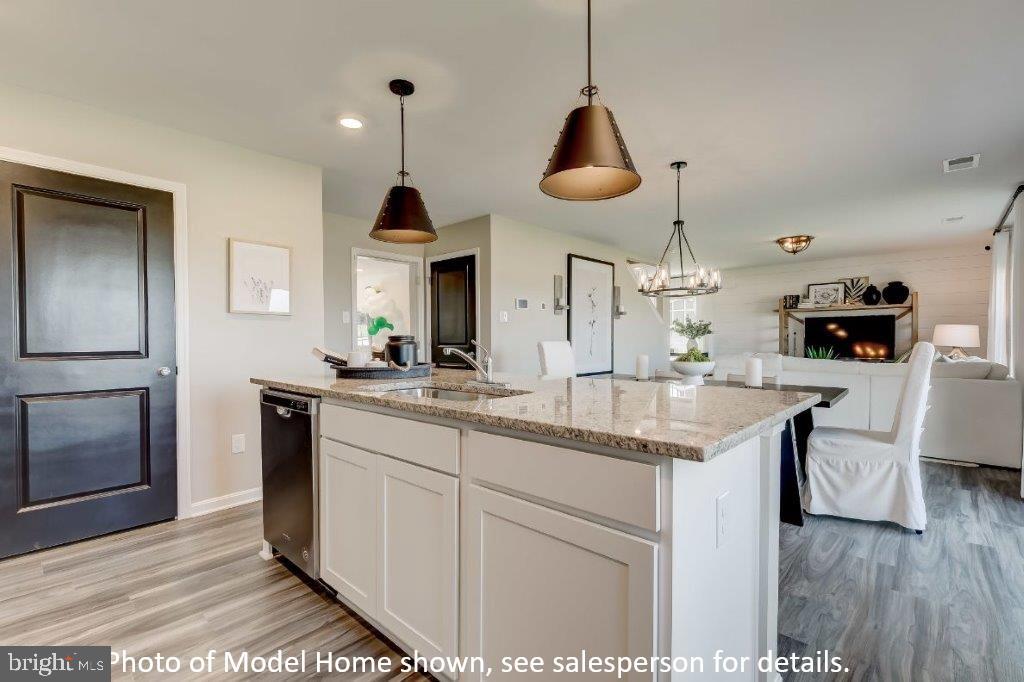 RED HILL - Residential