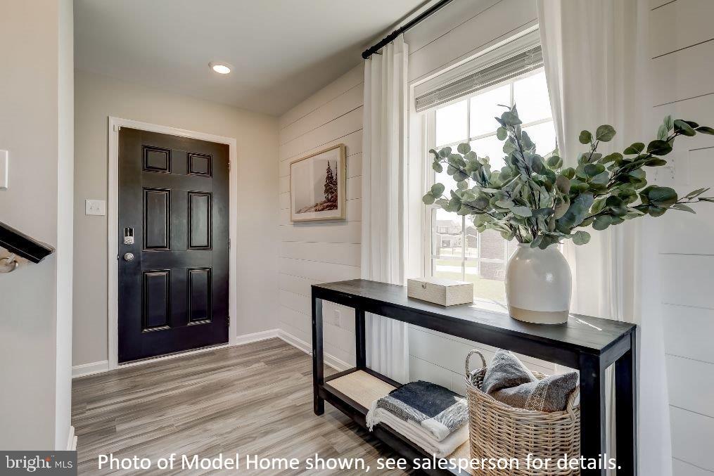 RED HILL - Residential