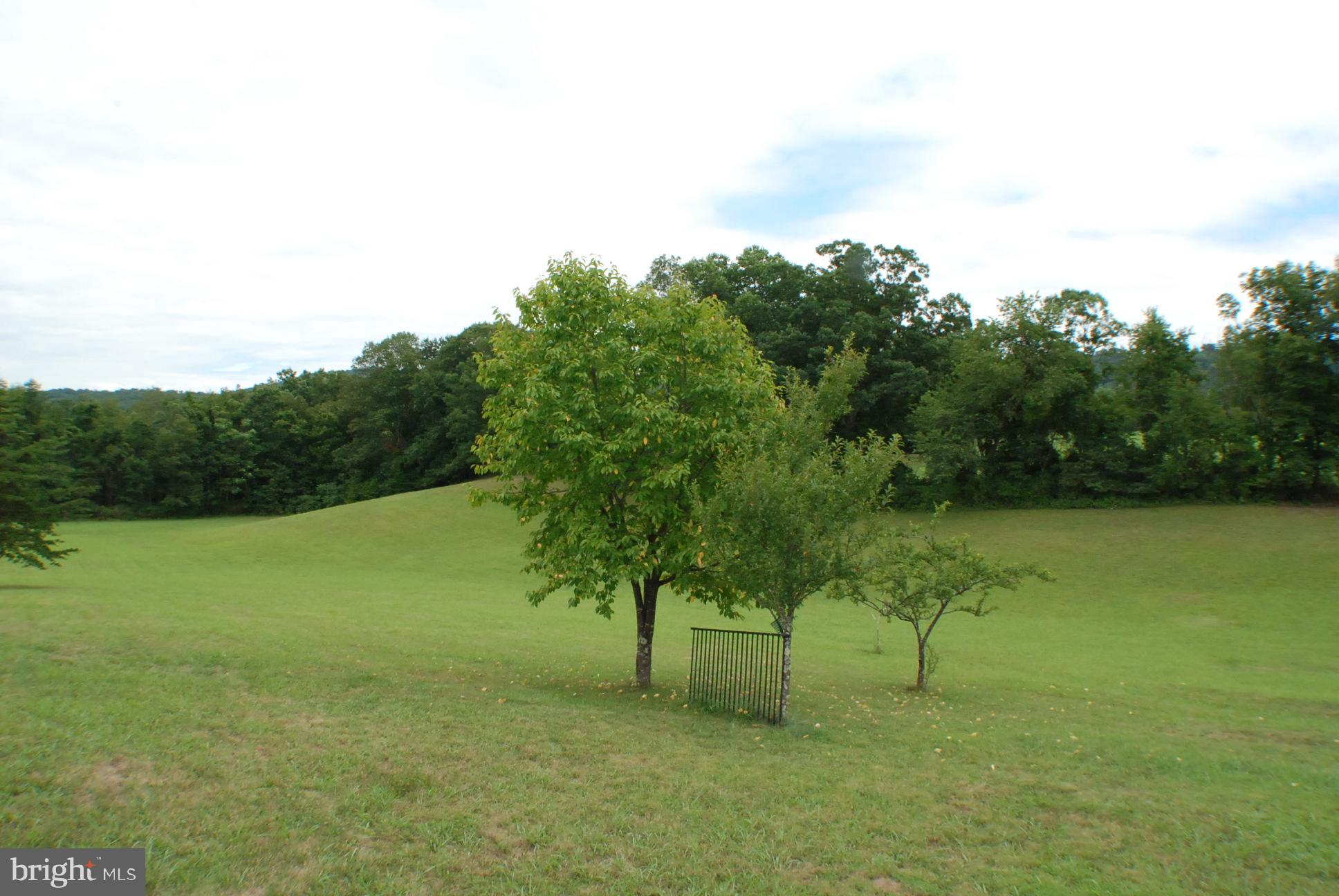 COUNTRY LIFE ACRES - Residential