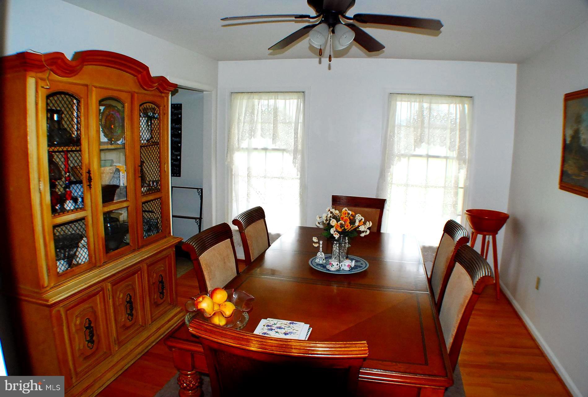 COUNTRY LIFE ACRES - Residential