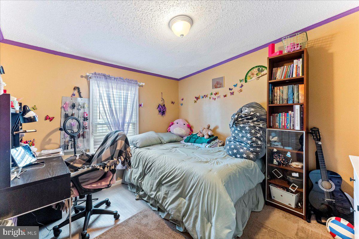 HEATHER FIELDS - Residential