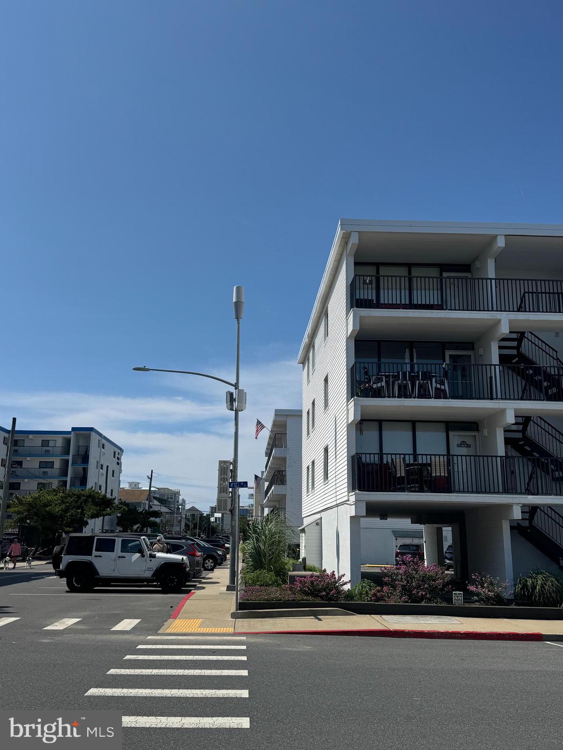 9 127TH STREET 201