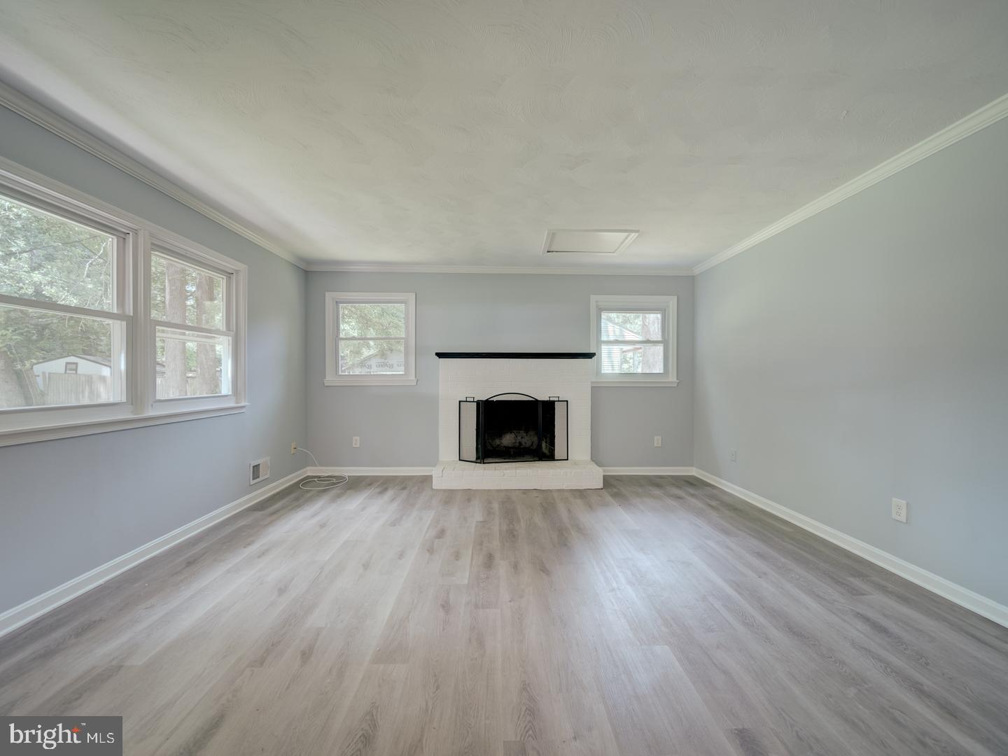 SHERWOOD FOREST - Residential