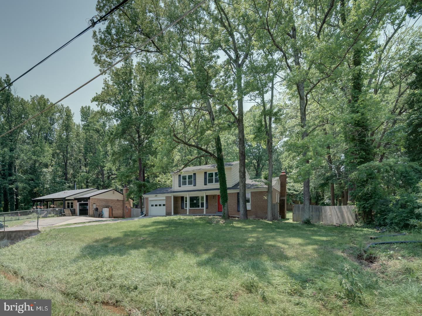 SHERWOOD FOREST - Residential