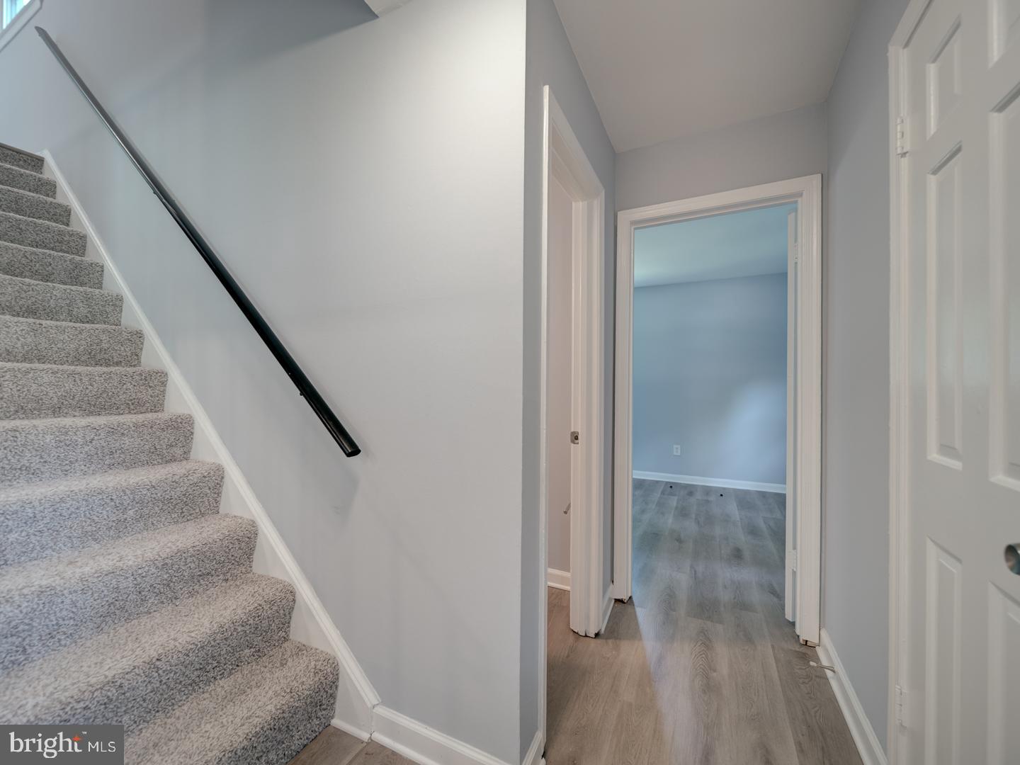 SHERWOOD FOREST - Residential