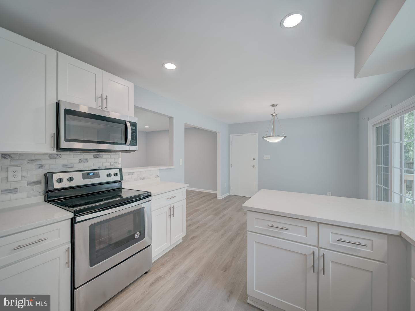 SHERWOOD FOREST - Residential