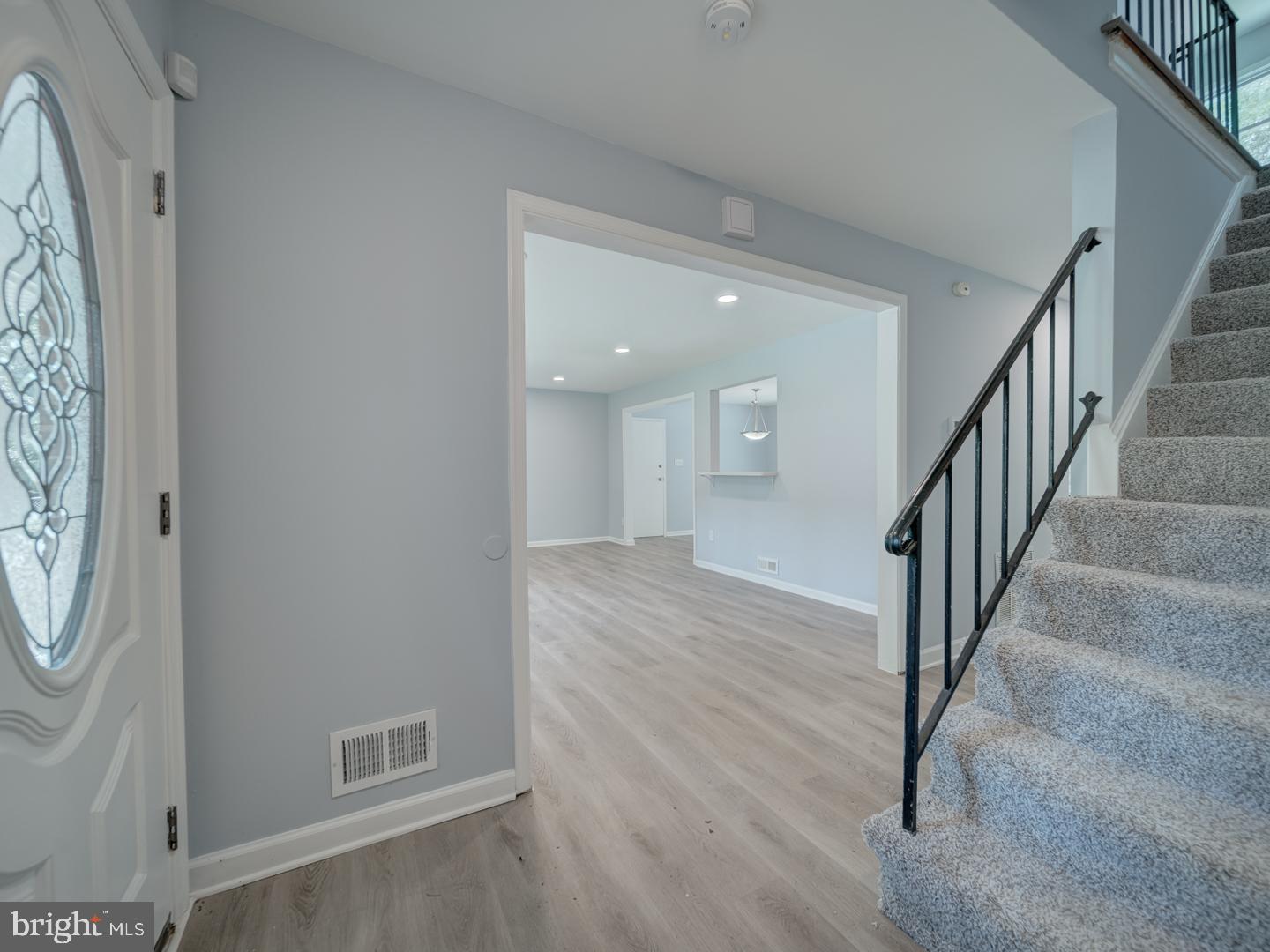 SHERWOOD FOREST - Residential