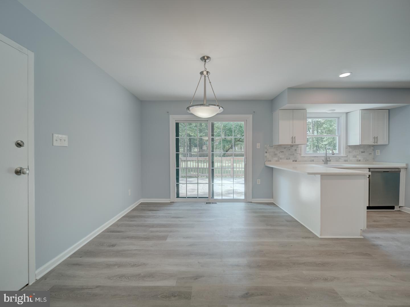 SHERWOOD FOREST - Residential