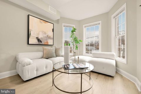 Condo For Sale - 1753 W Street #B<br/> WASHINGTON, DC 20020