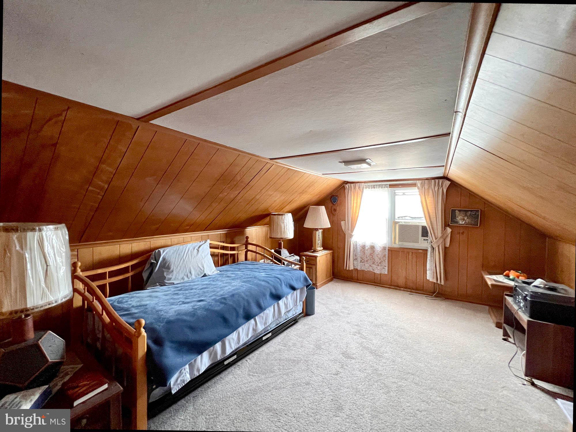 LINTHICUM HEIGHTS - Residential